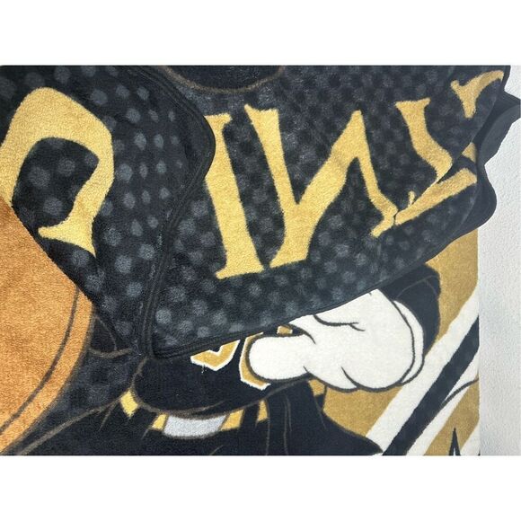 New Orleans Saints Fleece Throw Blanket 48"x60 Mickey Mouse NFL See Description - Picture 6 of 14